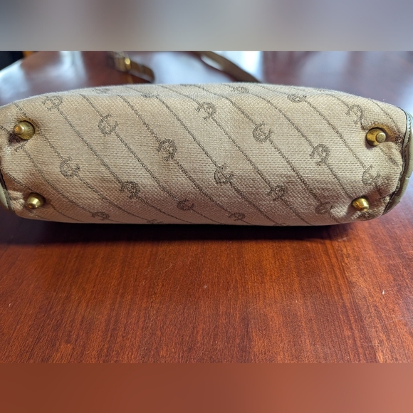 Etienne Aigner Crossbody bag with all-over logo print and leather trim, tan - Picture 5 of 10